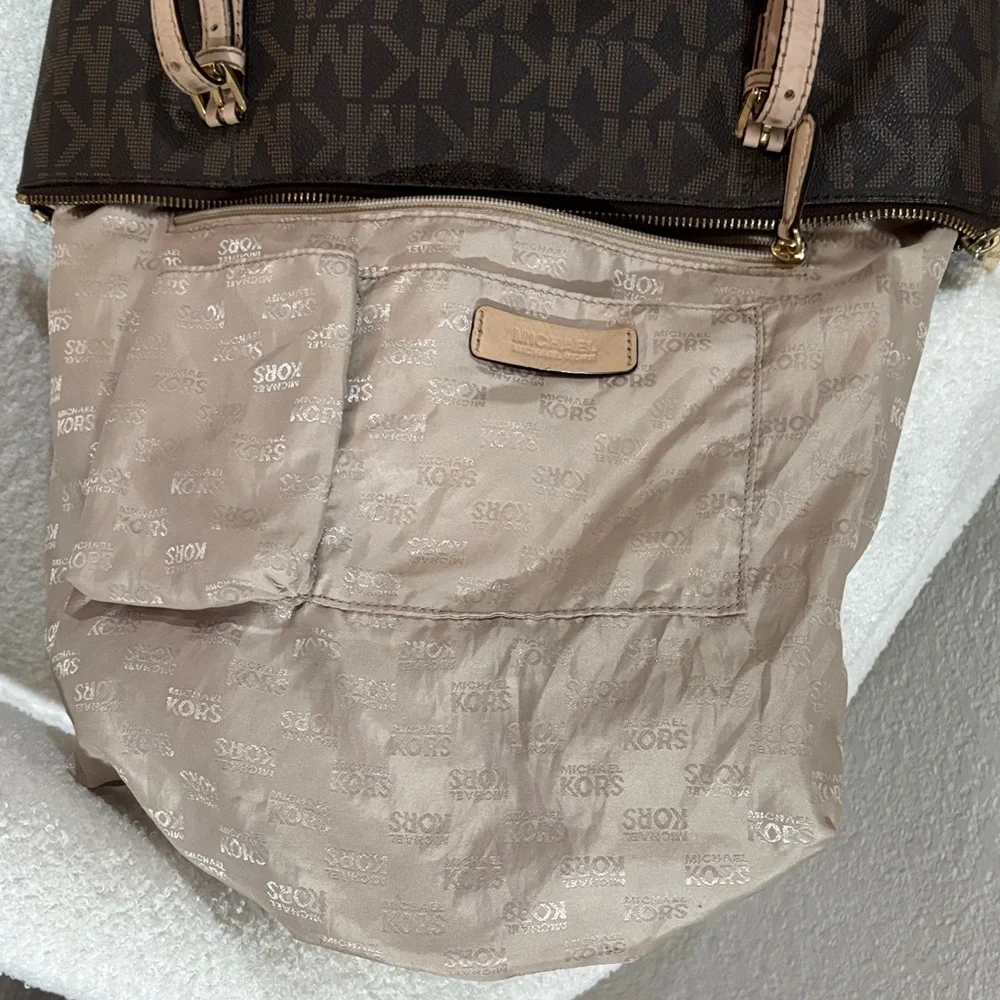 Michael Kors Dark Brown Tote with Gold Accents - Picture 4 of 8